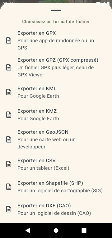 Les formats d'export : GPX, GPZ, KML, KMZ, GeoJSON, CSV, Shapefile, DXF