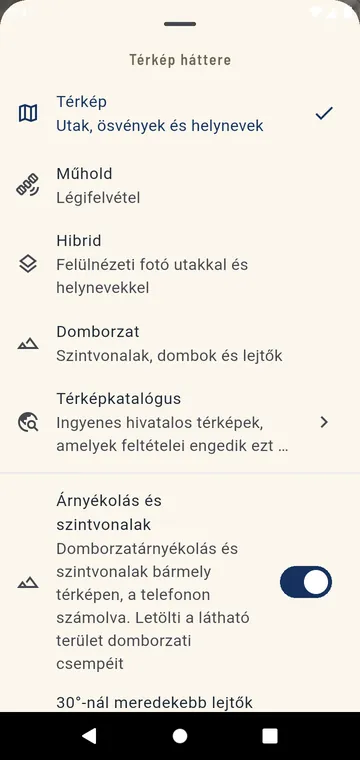 Térképválasztás: utcai, műholdas, hibrid, domborzati